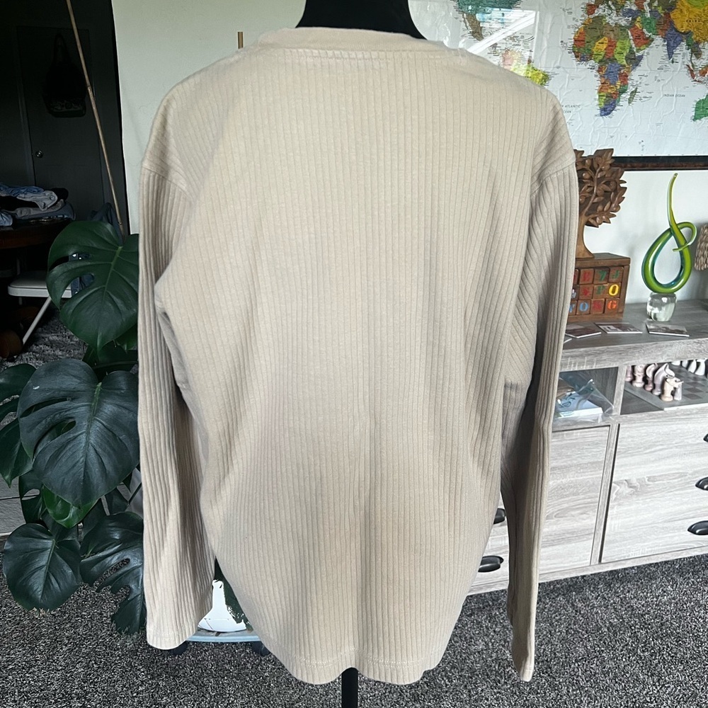 Aeropostale Men's Tan Crewneck Longsleeve - Picture 4 of 7